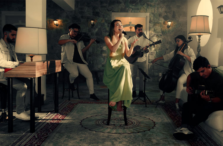 Em novo single, Esther Durán reflete sobre buscar descanso em Deus